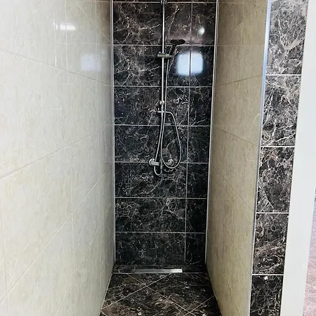 Mandalina Apartment